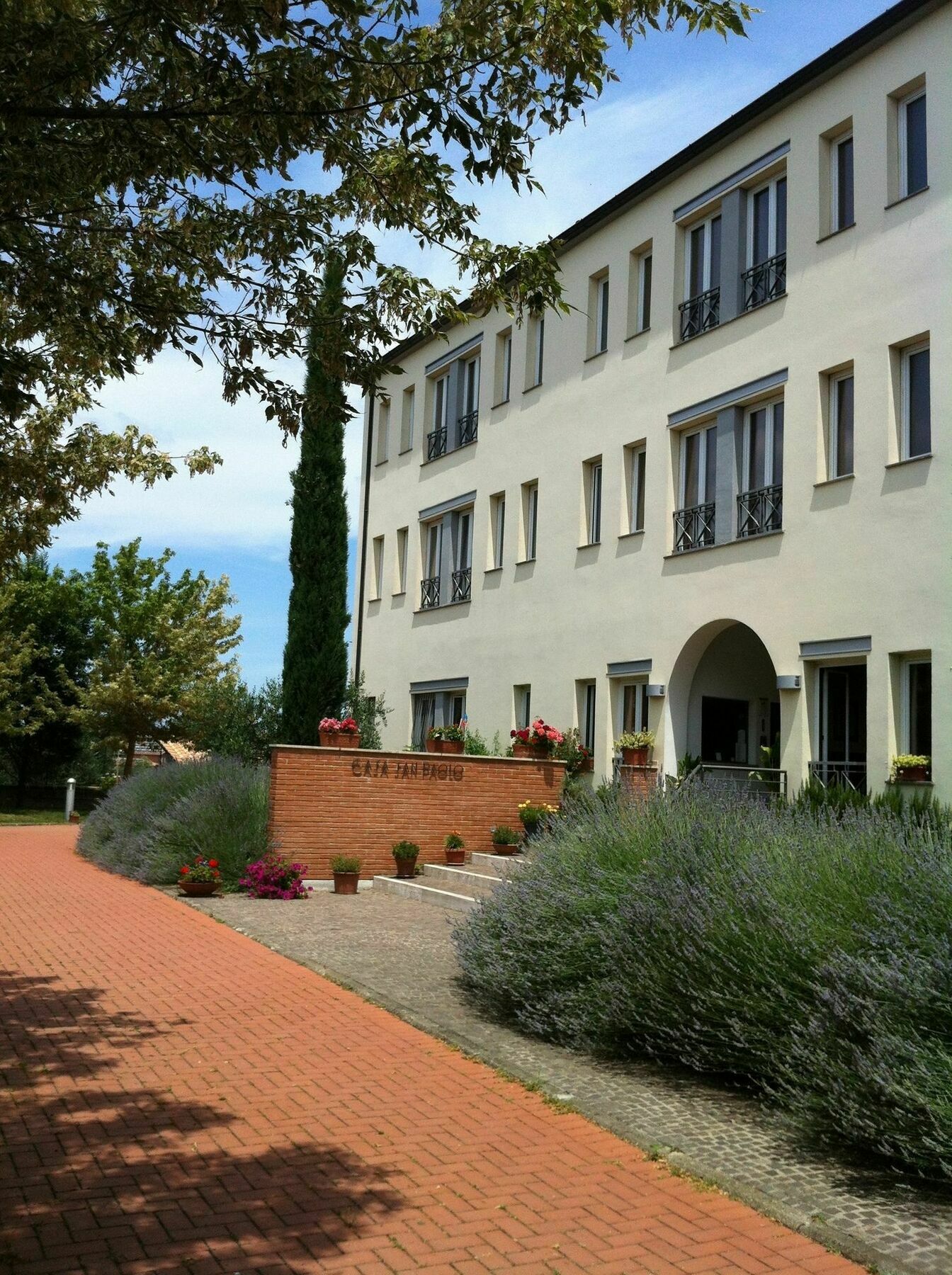 ホテル Convento Cappuccini Casa S. Paolo ヴィテルボ エクステリア 写真
